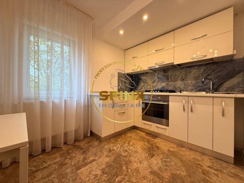 Rahova, garsoniera, 1988, etaj 1/4, bloc reabilitat